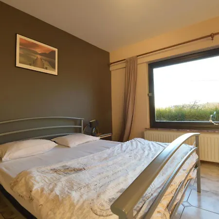 Holiday La Romantique